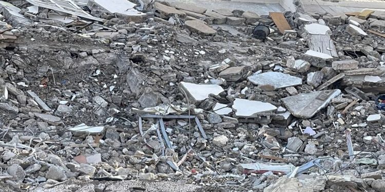 Urfa'da çöken binada arama kurtarma çalışmaları sona erdi