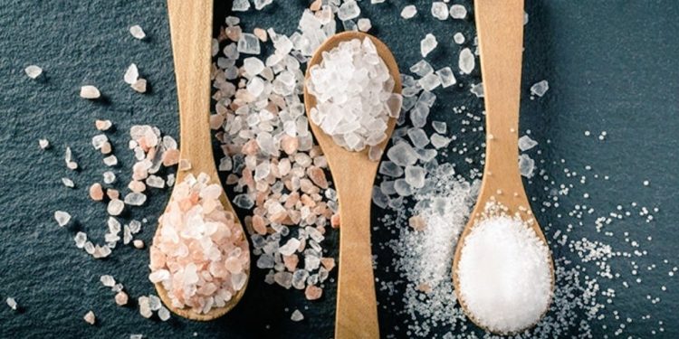 Uyuşturucu yerine kaya tuzu sattı, dolandırıcılıktan yargılandı