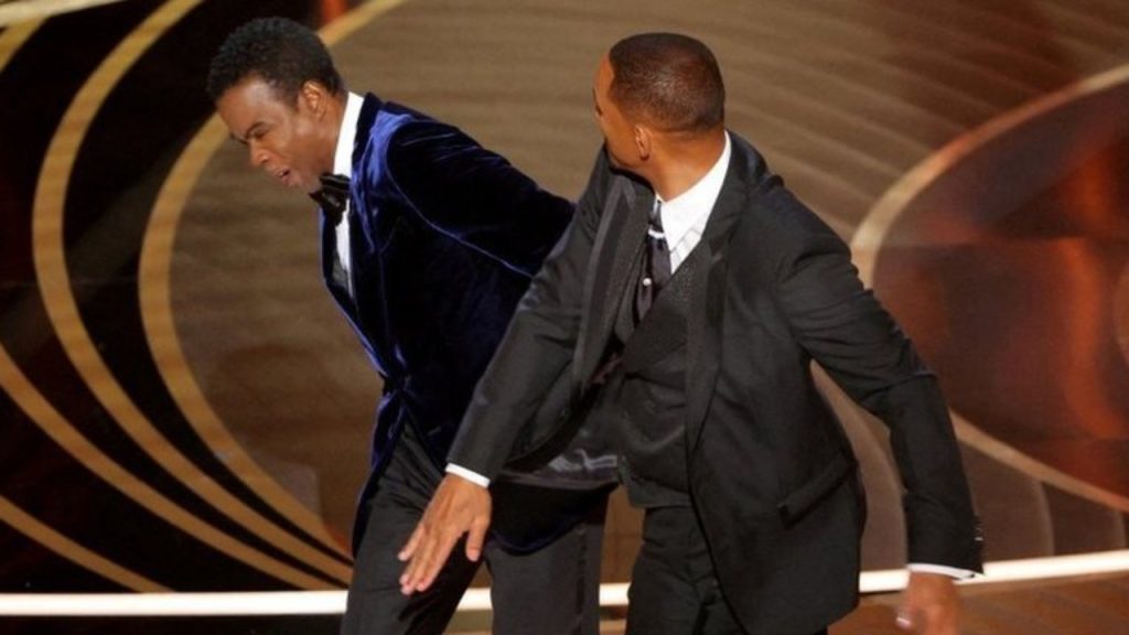 Will Smith'in tokat attığı Chris Rock: Smith’i çığlıklar atarken görmek için Emancipaton izliyorum