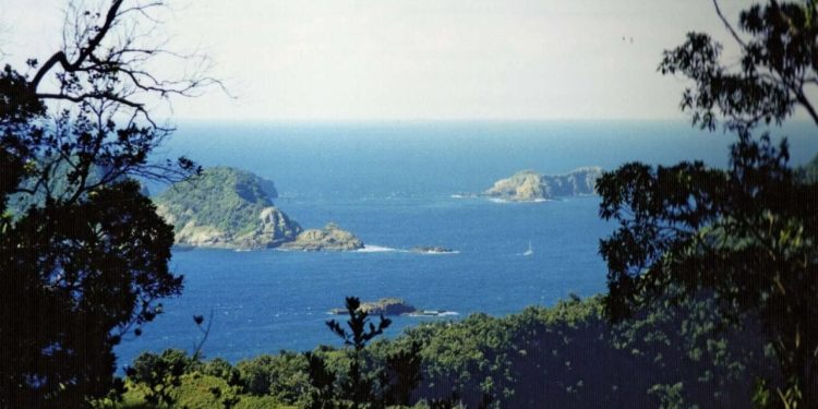 Yeni Zelanda'da 6,9 büyüklüğünde deprem