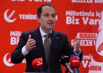 Yeniden Refah Partisi Genel Başkanı Fatih Erbakan, 14 Mayıs seçimlerinde, partisinin temsil ettiği Milli Görüş'ün "herhangi bir ittifaka dahil olmadan müstakil olarak seçime girme" kararı aldıklarını açıkladı.