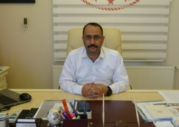 Yıkımın kentinde bir adaylık istifası daha: Hatay İl Sağlık Müdürü, AKP adaylığı için istifa etti