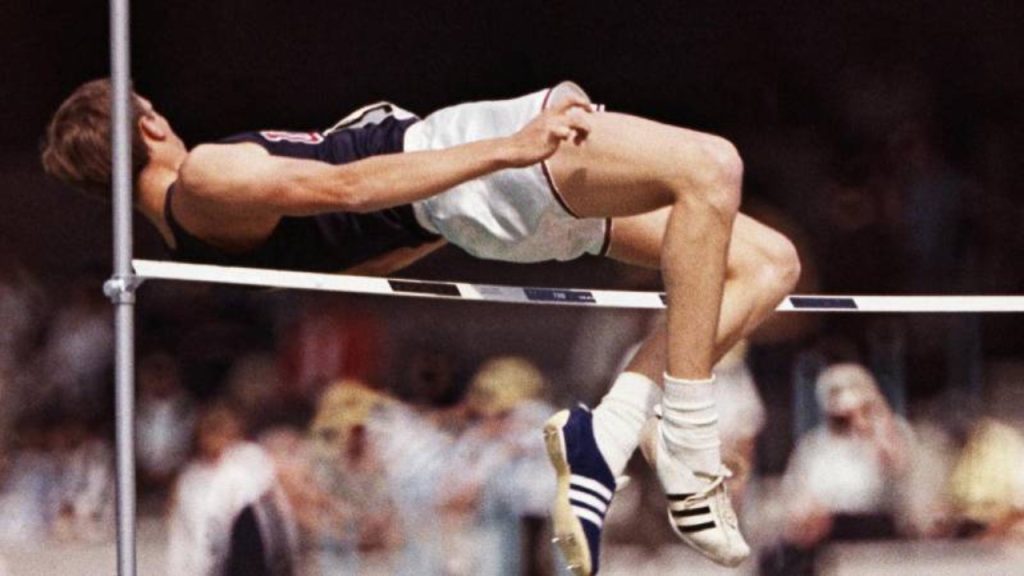 Yüksek atlamada çığır açan atlet Dick Fosbury hayatını kaybetti