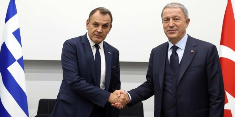 Yunan Savunma Bakanı Panagitopoulos Türkiye'ye geliyor; Akar ile deprem bölgesine gidecek