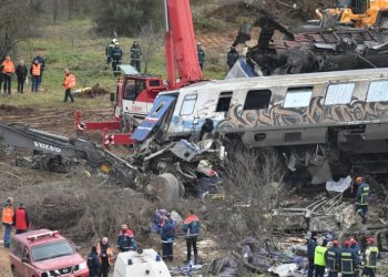 Yunanistan’da meydana gelen tren kazasında hayatını kaybedenlerin sayısının 57’ye yükseldiği, 48 kişinin tedavisinin sürdüğü bildirildi.