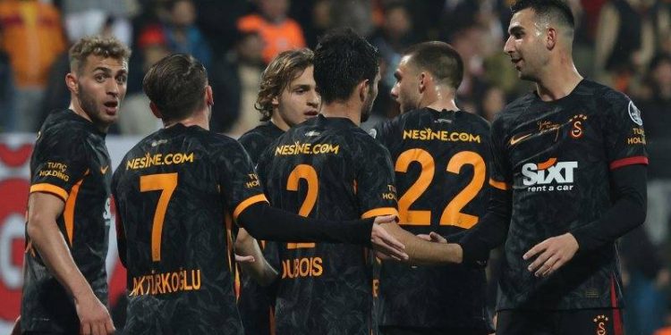 Zaniolo yine sahneye çıktı, Galatasaray farklı kazandı