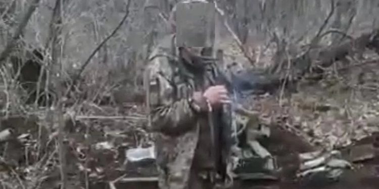 Zelenskiy yargısız infaz edilen askere 'Ukrayna Kahramanı' unvanı verdi