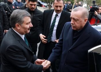 ‘Fahrettin Koca Erdoğan’dan ‘affını’ istedi’ iddiası