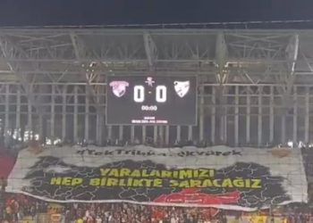 ‘Hükümet istifa’ sesleri bu sefer İzmir’de