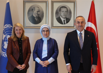 Emine Erdoğan ve Çavuşoğlu’nun ABD Temasları Sürüyor