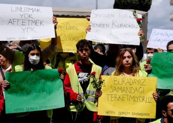 60’ıncı Günde Depremzedeler: “Affetmeyeceğiz”