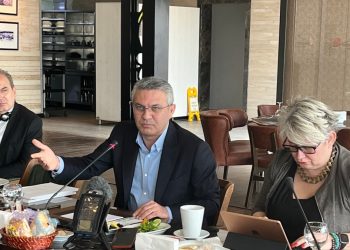 “Burası Muz Cumhuriyeti Değil: İktidar Sandıkla Değişecek”