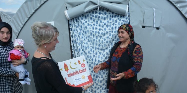 Dünyadaki Rotary Üyelerinden Deprem Yardımı