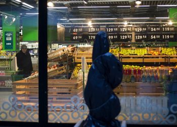 Dünyada gıda fiyatları 12 aydır düşüyor; Türkiye’de 31 aydır yükseliyor