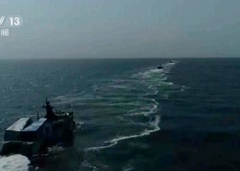 Çin’e ait 70 hava aracı Tayvan çevresinde tespit edildi; ABD savaş gemisi Güney Çin Denizi’ne girdi