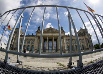 Alman Siyasetinden Seçimle İlgili Açıklamalar