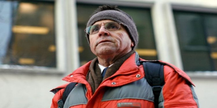 43 yıl önce Paris'te sinagoga saldırı: Sosyolog Diab gıyabında müebbet aldı