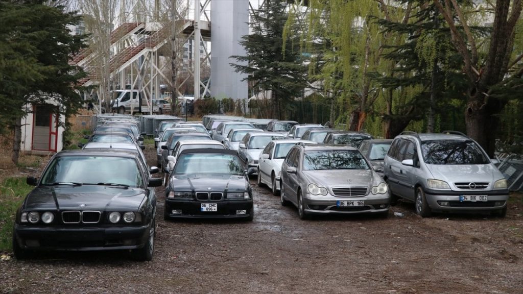 45 ilde kaçak oto baskınları: 150 gözaltı, 219 firari