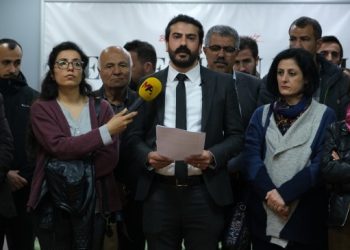 İHD’nin Barış Nöbeti’nde ırkçı saldırılara tepki