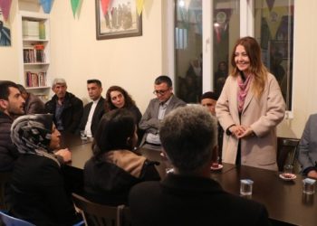 Yeşil Sol Parti Amed’in ilçelerinde halkla buluştu