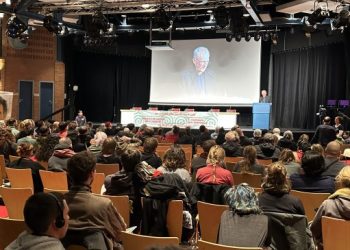 Hamburg’ta ‘Dünyamızı Geri İstiyoruz’ konferansı