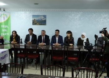 Yeşil Sol Parti Wan ve Mersin’de gazetecilerle buluştu