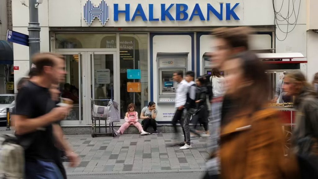 ABD Yüksek Mahkemesi'nden Halkbank kararı: Cezai kovuşturmaya olanak sağlayan karar iptal edildi