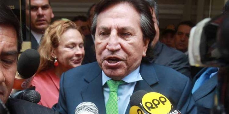 ABD, yolsuzlukla suçlanan eski Peru Devlet Başkanı Toledo'yu ülkesine iade etti