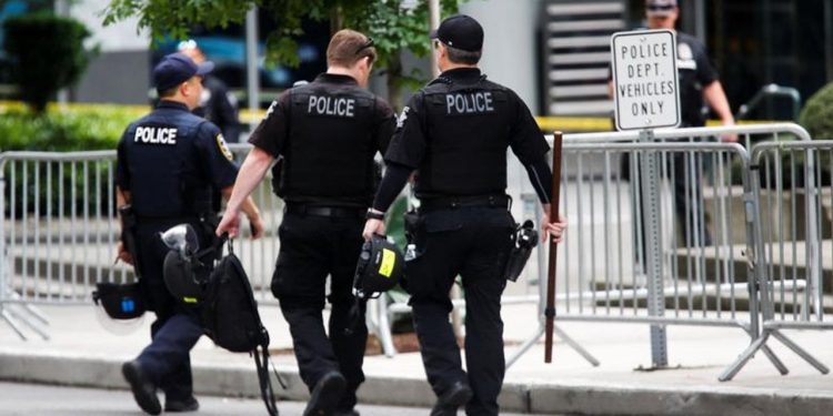 ABD'de 16'ncı yaş günü partisine silahlı saldırı: En az dört kişi öldürüldü