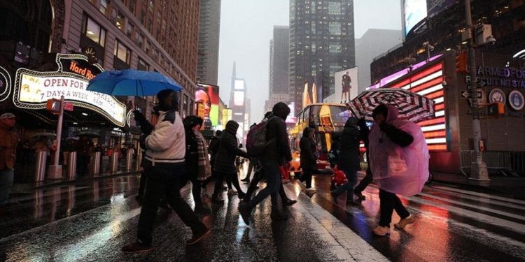 ABD'de enflasyon beklentilerin altında arttı, altın tarihi seviyeye yükseldi