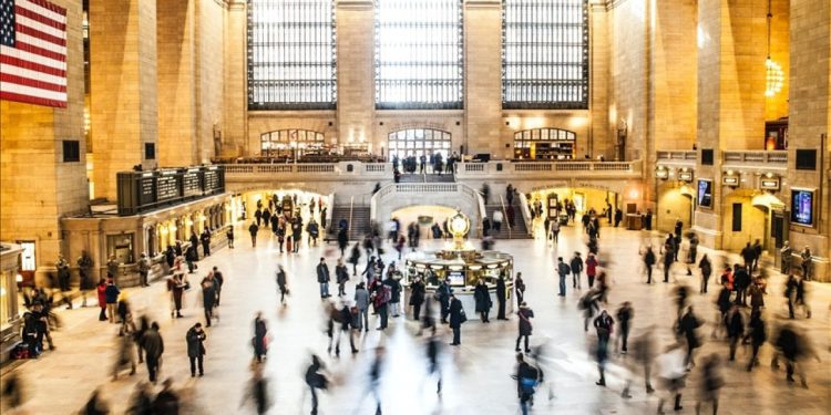 ABD'de istihdam beklentiyi bir adım aştı