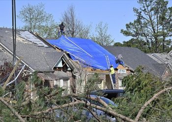 ABD'de sekiz eyaleti vuran hortumlarda en az 32 kişi yaşamını yitirdi