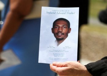 ABD'de siyah genci 46 kurşunla öldüren polisler suçsuz bulundu