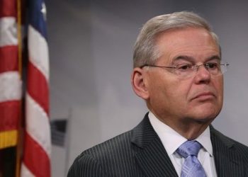 ABD'li senatör Menendez: Türkiye'nin F-16 almasına hala karşıyım