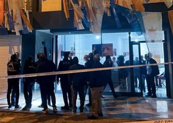 AKP binasına saldırıda gözaltılar