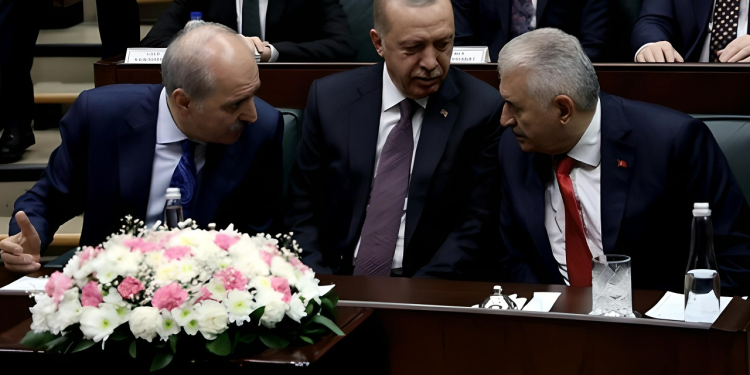 AKP karıştı: Numan Kurtulmuş ve Binali Yıldırım arasında 'üç dönem' kavgası!