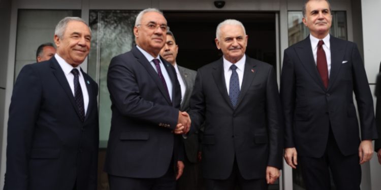 AKP listelerinden seçime giren DSP lideri Aksakal'ın hukuksuzluk skandalı ortaya çıktı: "Emekli hakim eşi apar topar Ankara'ya geldi"