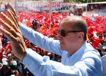 AKPM: Zor bir seçim ortamı olacak