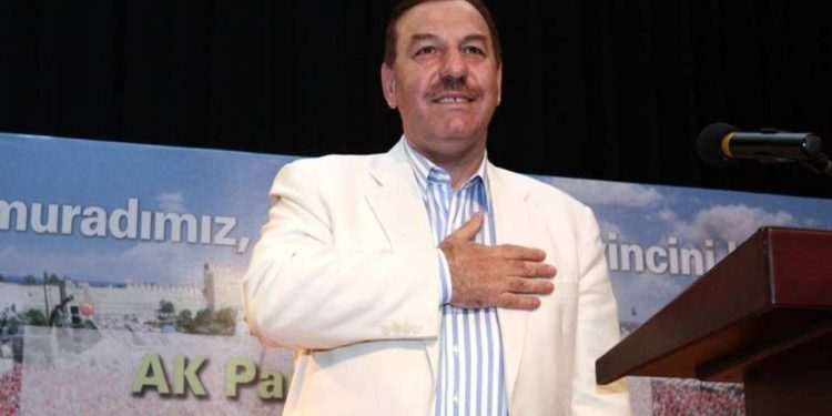 AKP'li Necmi Kadıoğlu "Mağdur oldum" dedi, adaylıktan çekildi