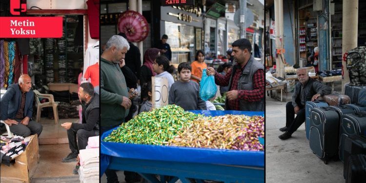 Adıyaman'da bayram şekeri mezarlıkta dağıtılmak için alındı
