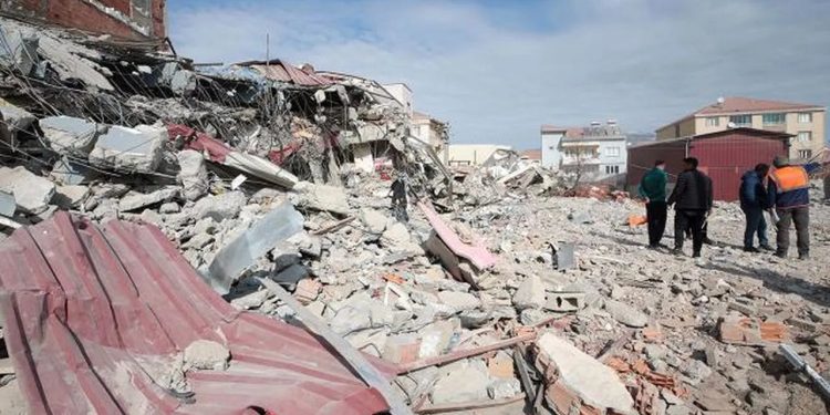 Adıyaman'da yıkılan binanın yapı denetim sorumlusu tutuklandı