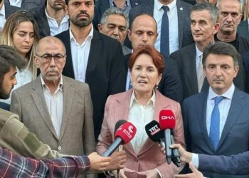 Akşener'den deprem bölgesinde 'Yılan' uyarısı