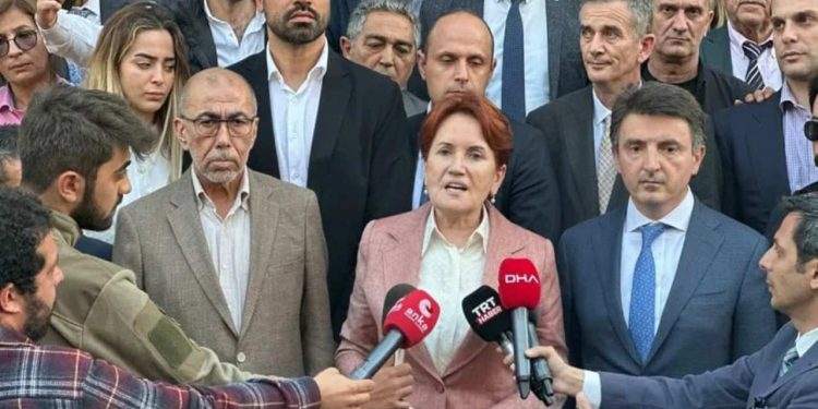 Akşener'den deprem bölgesinde 'Yılan' uyarısı