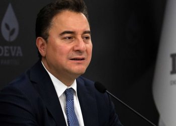 Ali Babacan'dan 23 Nisan mesajında 'Güçlendirilmiş Parlamenter Sistem' vurgusu