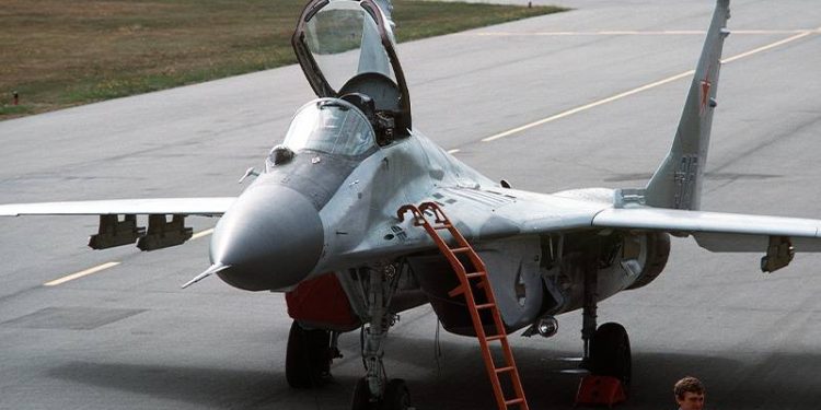 Almanya Polonya'ya MiG-29 uçaklarının Ukrayna'ya teslimi için onay verdi