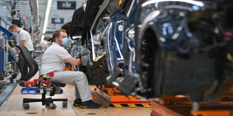 Almanya haftalık çalışmayı dört güne indirmeyi tartışıyor