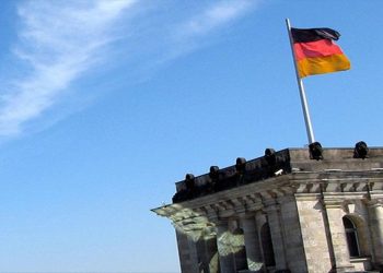 Almanya'da işsizlik beklentiyi aştı