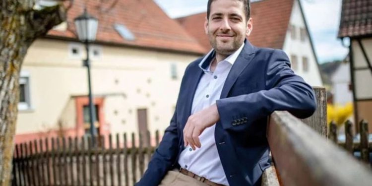 Almanya'da mülteci belediye başkanı