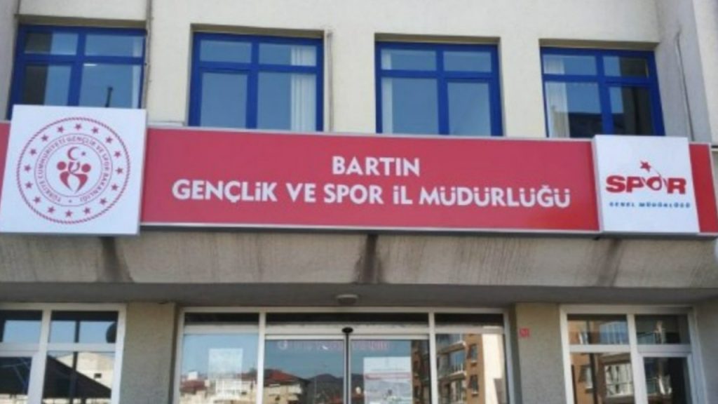 Amasra maden faciası davasına salon vermeyen Spor İl Müdürlüğü, AKP'ye salon vermiş