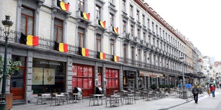 Arama, mesaj veya e-postalara mesai saati dışında dönmemek hak sayılacak